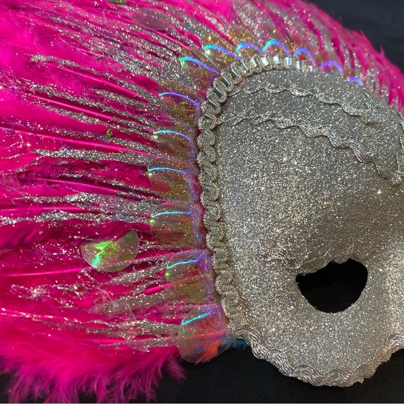 Pink Feathers Venetian Carnival Masquerade Face Mask - Picture 4 of 5